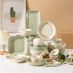 Soup bowls and tableware